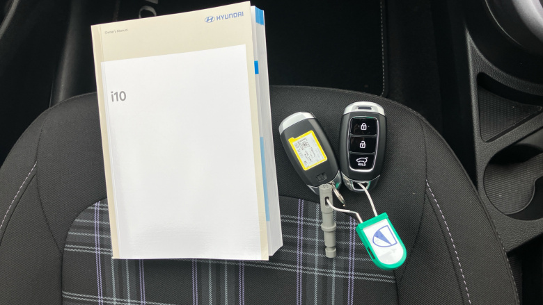 Hyundai i10 1.0 [63] Premium 5dr Auto [Nav] Petrol Hatchback